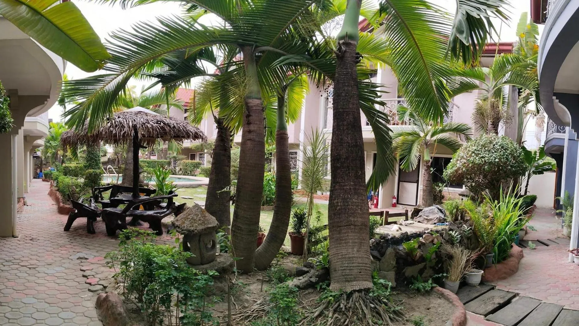 Apartment Ev2 Townhouse Hotel Angeles