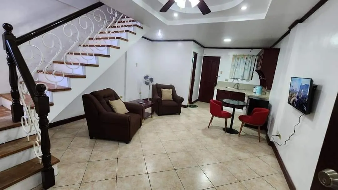 Ev2 Townhouse Hotel Angeles