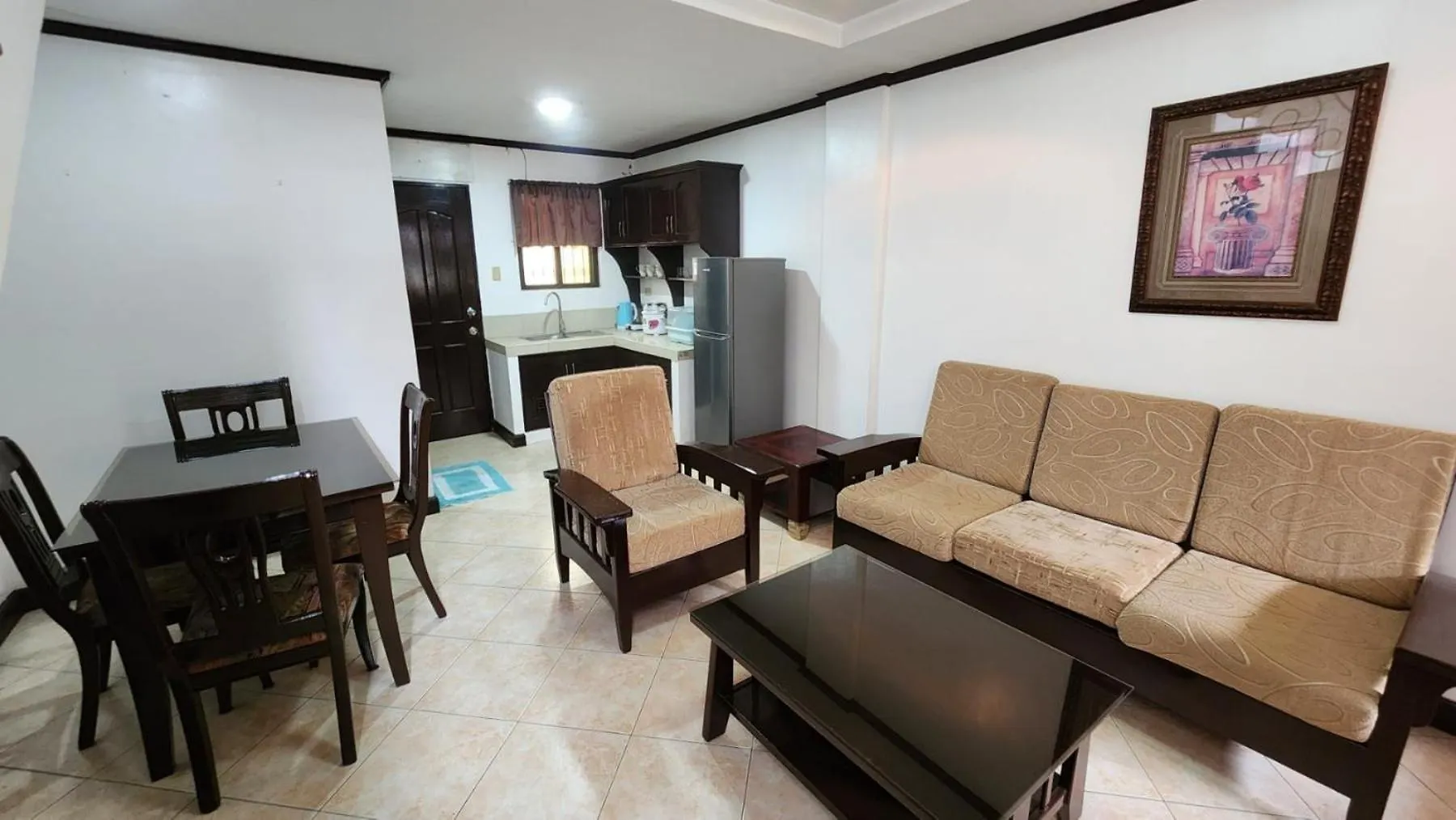 Ev2 Townhouse Hotel Angeles Apartment